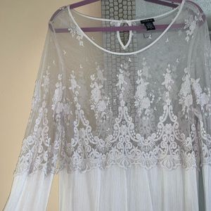 Romantic torrid blouse
